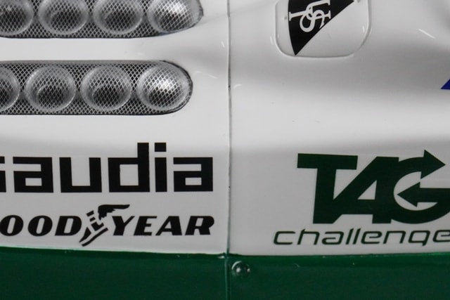 1:18 MINICHAMPS 117800027 Williams Ford FW07B World Champion 1980 #27 A.Jones model car