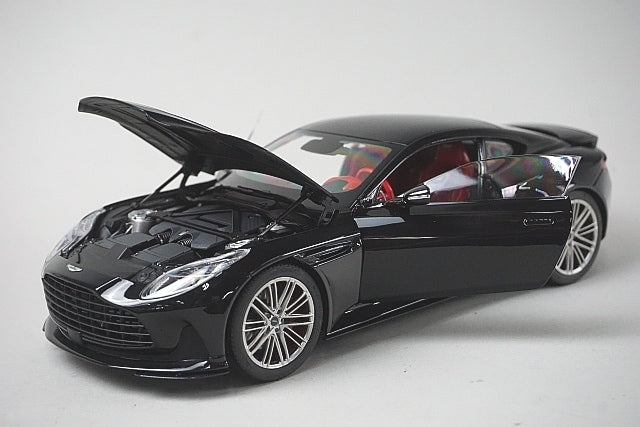 8241221B Xiao Guang MODEL 1:18 Aston Martin DB12 2024 Black *Replacement wheels included