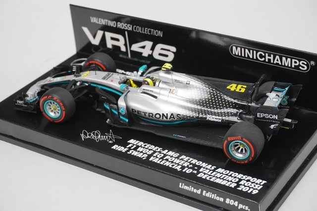 1:43 MINICHAMPS 410191746 Mercedes-AMG Petronas Motorsport F1 W08 Valencia RIDE SWAP 2019 #46 V. Rossi model car