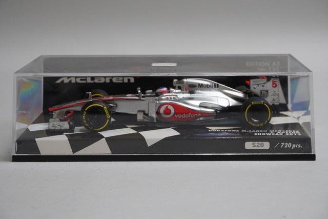 1:43 MINICHAMPS 530134375 Vodafone McLaren Mercedes Show Car 2013 #5 J.Button model car