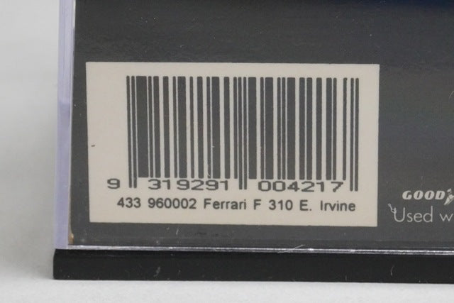 1:43 MINICHAMPS 433960002 Qantas Ferrari F310 Australian GP 1997 #2 E. Irvine model car
