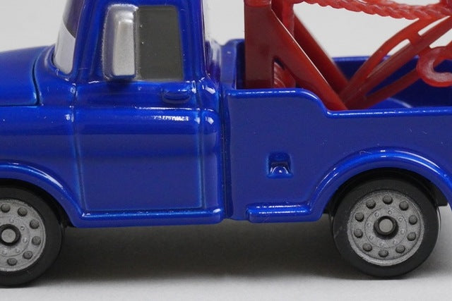 Tomica C-32 Cars Mater Ivan Type model car