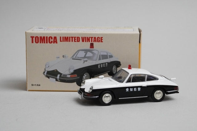 1:64 Tomica Limited Vintage Porsche 912 1967 Patrol Car model car