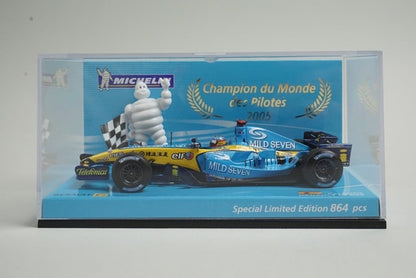 1:43 MINICHAMPS Michelin Custom Renault 2005 #5 Mild Seven Specification model car