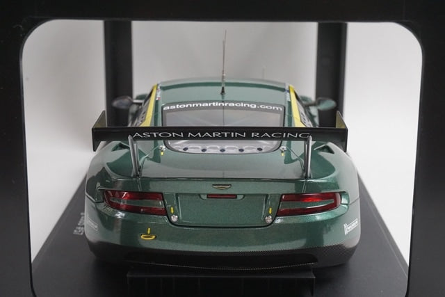 1:18 AUTOart 80508 Aston Martin DBR9 Sebring #57 model car