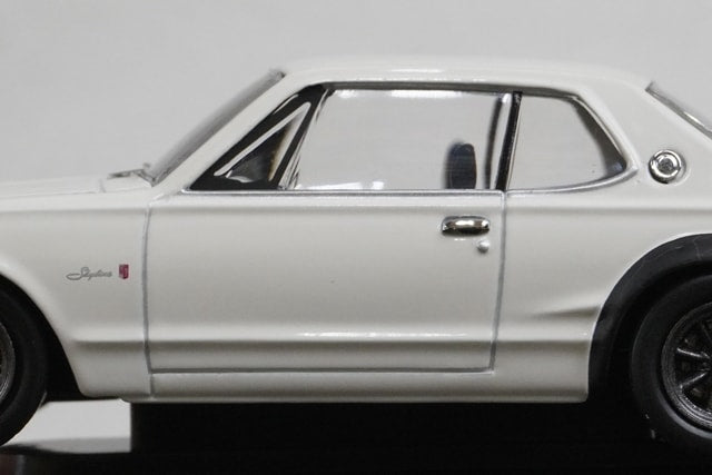 1:43 EBBRO 43582 Nissan Skyline GT-R KPGC10 1971 White model car