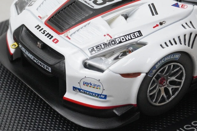 1:43 EBBRO 44383 Nissan GT-R GT1 Sumo Power GT 2010 #23 White Black model car