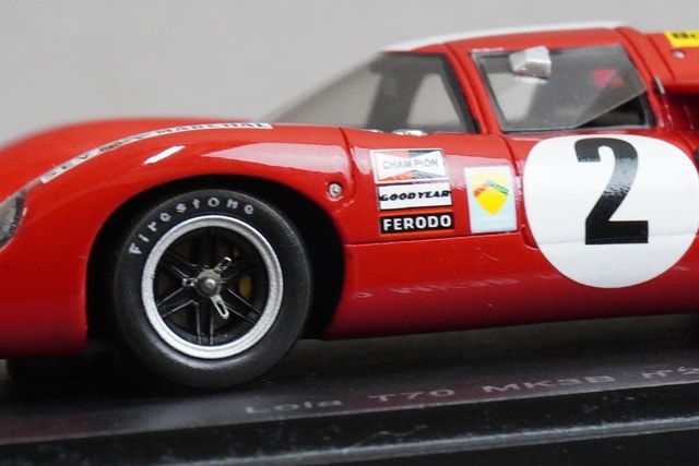 1:43 SPARK S1434 Lola T70 MK3B Le Mans 1969 #2 model car