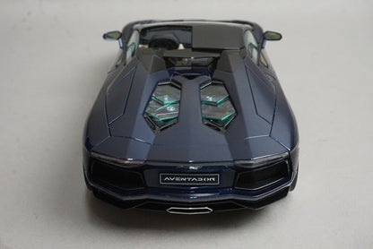 1:18 AUTOart 74698 Lamborghini Aventador LP700-4 Roadster Metallic Dark Blue model car