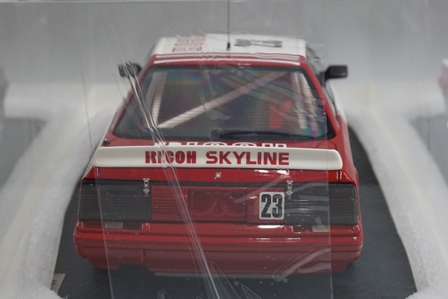 1:18 ignition model IG1725 RICOH Nissan Skyline WTC 1987 #23 with Kazuyoshi Hoshino figure