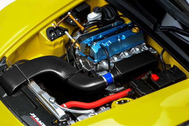 [ Pre-order ] M85120 MOTORHELIX 1:18 Honda S2000 J's Racing New Indy Yellow Pearl