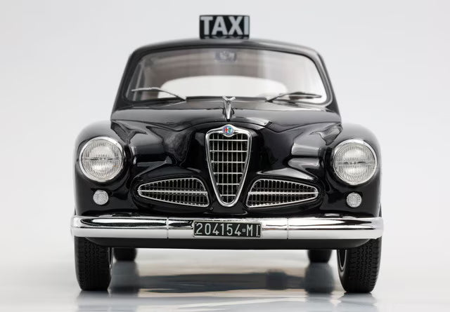 [ Pre-order ] RGM18003TX BBR 1:18 Alfa Romeo 1900 by RGM Design Taxi Milano (No Case)