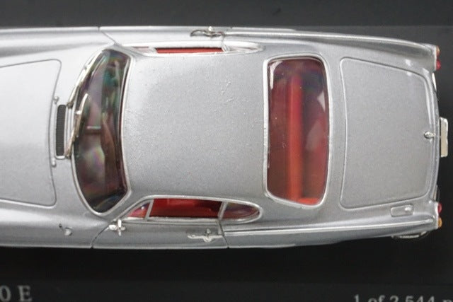 1:43 MINICHAMPS 430171624 Volvo P1800 E Coupe 1969 Gray