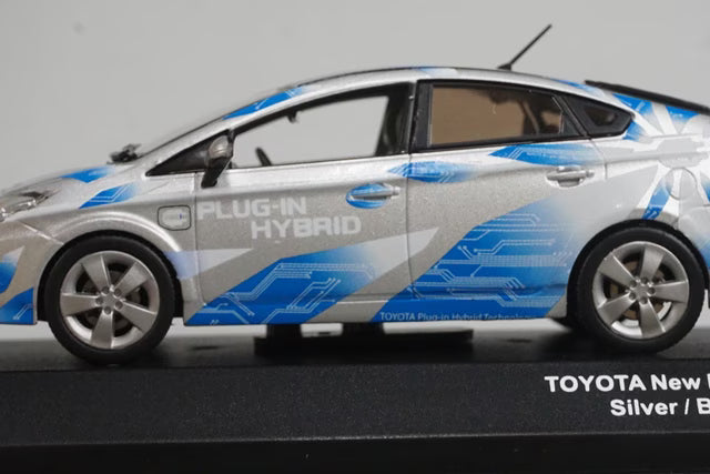 1:43 KYOSHO JC61003PG J Collection Custom Toyota New Prius Plug-in Silver/Blue