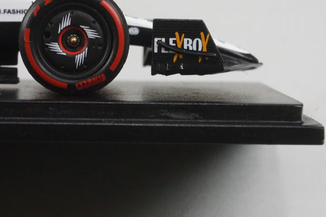 1:43 Spark SCS243 Suzuka Circuit Custom Scuderia AlphaTauri AT04 Levovo #22 Yuki Tsunoda, Japanese GP 2023