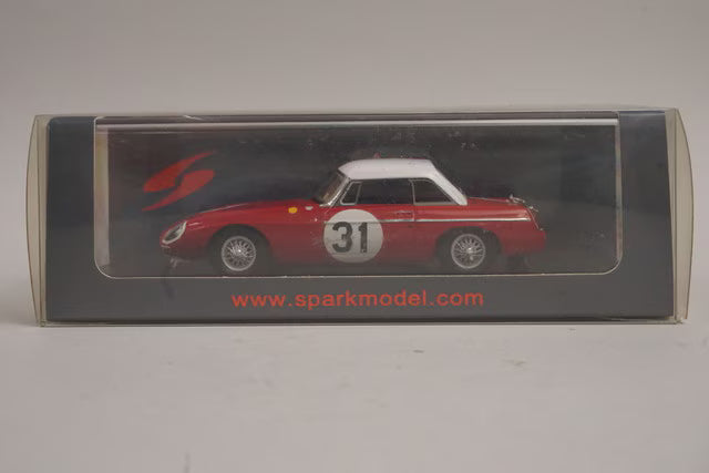 1:43 Spark S4136 MG B Hardtop Le Mans 24H 1963 #31 P. Hopkirk / R. Hutcheson
