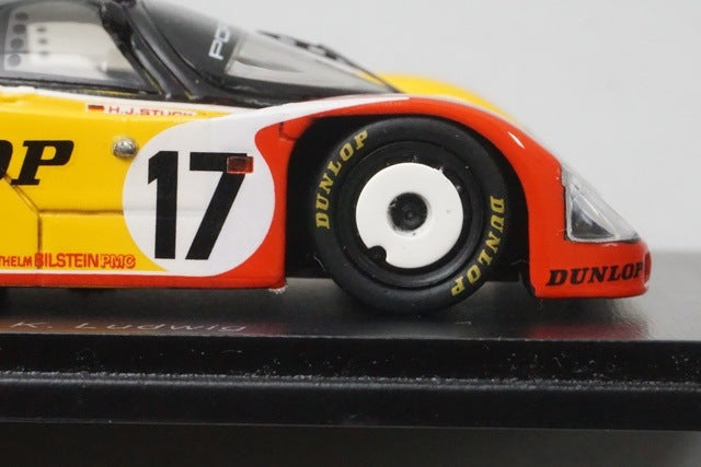 1:43 SPARK S0901 Porsche 962C LM Le Mans 1988 #17 Shell