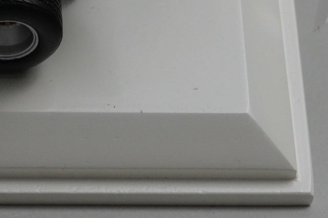 1:43 Rave R70042 Lotus 77 #5 winner of the 1976 Japanese GP M. Andretti model car