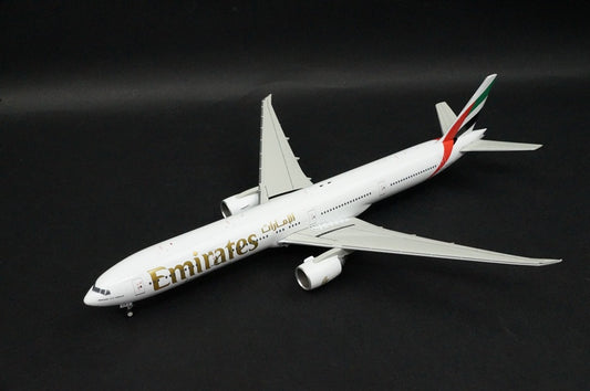 1:200 B777-300ER Emirates A6-ECS G2UAE214 Gemini