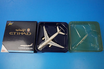 1:400 A330-200 Etihad Airways A6-EYI GJETD781 Gemini airplane model