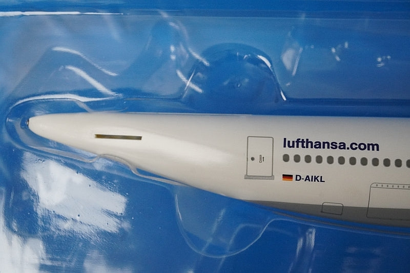 1:200 Airbus A330-300 Lufthansa Ingolstadt D-AIKL LH14 LIMOX airplane model