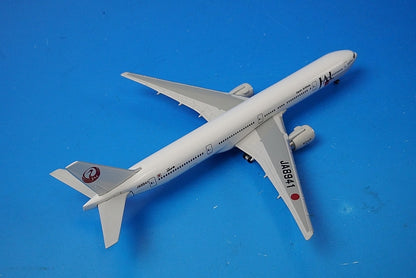 1:500 B777-300 JAL STAR JETS Regulus JA8941 StarJets airplane model