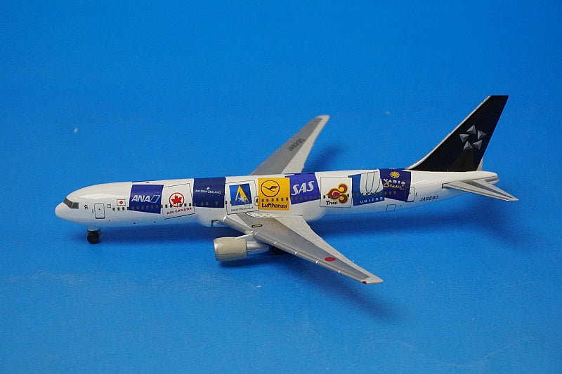 1:500 B767-300 ANA Star Alliance JA8290 NH50009 ANA