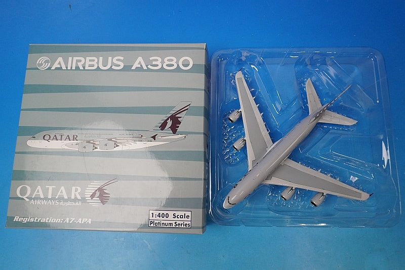 1:400 A380-800 Qatar A7-APA 10907 Phoenix airplane model