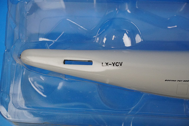 1:200 B747-400F Cargolux LX-YCV 4418 Hogan airplane model