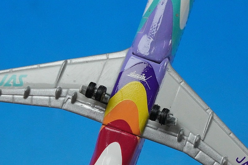 1:400 MD-90-30 JAS Akira Kurosawa No. 1 JA8064 10019 Phoenix airplane model