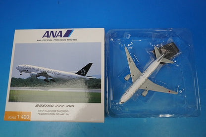 1:400 B777-200 ANA Star Alliance Painting JA711A NH40002 ANA airplane model