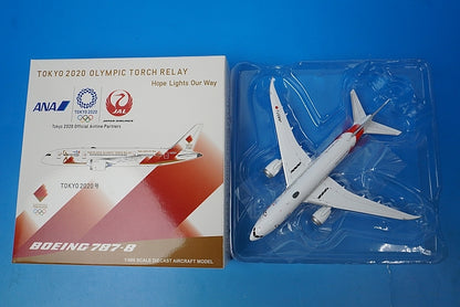 1:400 B787-8 Tokyo Olympic torch transport aircraft FLAP UP JA837J JC Wings airplane model