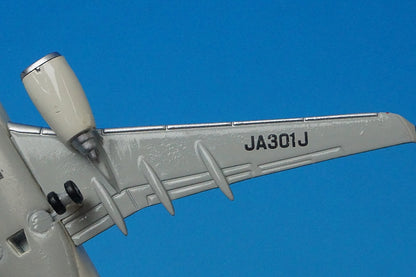 1:400 B737-800 JAL arc painting JA301J 561921 Herpa