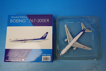 1:400 B767-300ER ANA Forward together as one Japan JA611A 10617 Phoenix airplane model