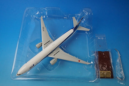 1:200 B777-300ER ANA JA732A NH20013 ANA