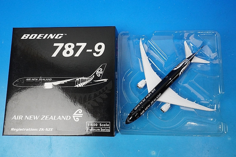 1:400 B787-9 New Zealand ZK-NZE 10936 Phoenix airplane model