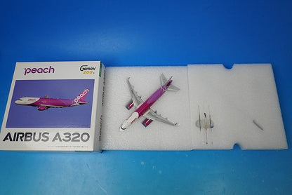 1:200 A320-200 Peach JA801P MM20001 Gemini airplane model