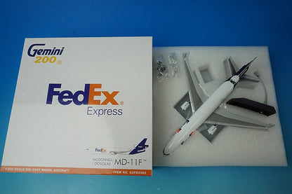 1:200 MD-11F FedEx N604FE G2FDX982 Gemini airplane model