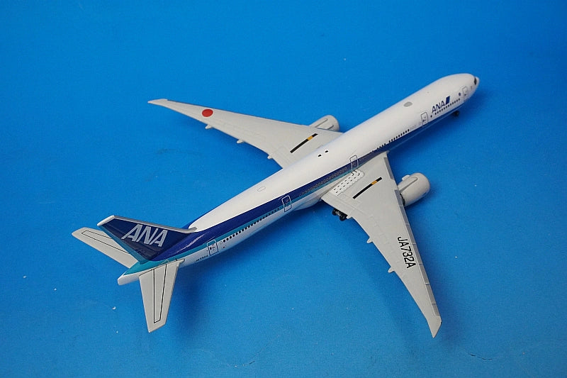 1:400 B777-381/ER ANA JA732A 10125 Phoenix airplane model