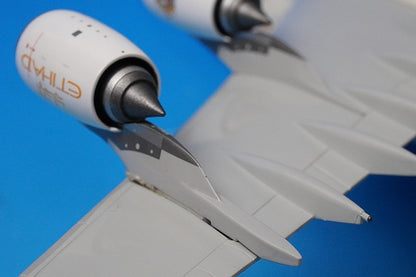 1:200 A380-800 Etihad Year of Zayed 2018 A6-APH XX2034 JC Wings airplane model
