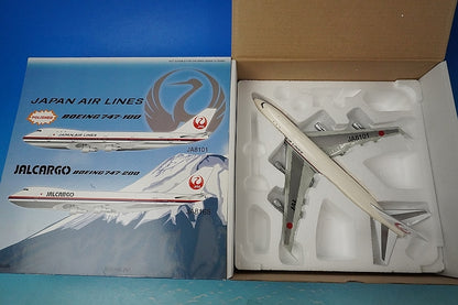 1:200 B747-100 JAL Old Crane Maru Livery First Aircraft JA8101 BBOX1313 Blue Box airplane model