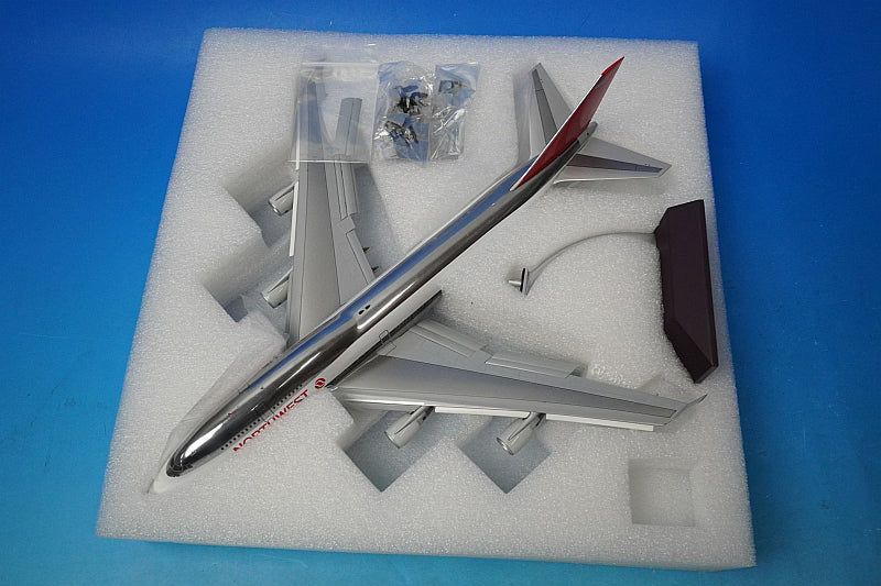 1:200 B747-400 nwa Northwest N663US G2NWA909 Gemini airplane model