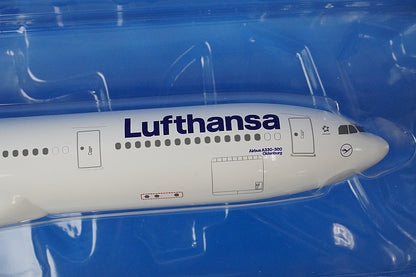 1:200 A330-300 Lufthansa Oldenburg D-AIKR LW200DLH007 LIMOX airplane model