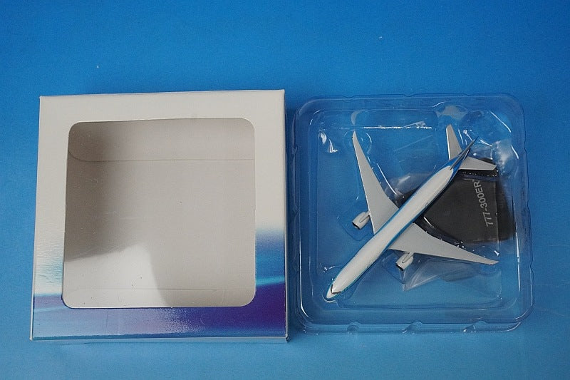 1:1000 B777-300ER Boeing House Color *No registration number Hogan