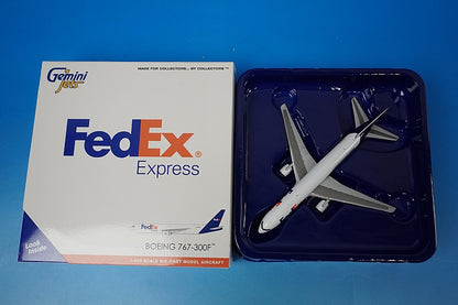 1:400 B767-300F FedEx N104FE GJFDX1994 Gemini