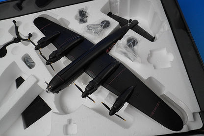 1:72 Avro Lancaster B MkIII RAF Leonard Cheshire 1943 AA32617 Corgi