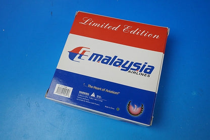 1:400 A330-200 Malaysia 9M-MKW 10439 Phoenix airplane model