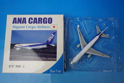1:500 B767-300F ANA Cargo JA601F NET Models airplane model