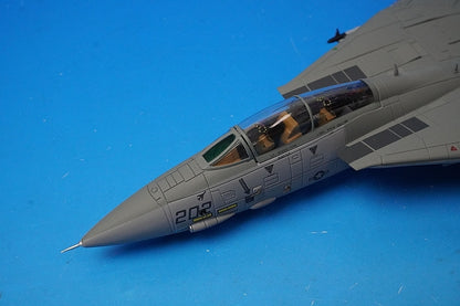 1:72 F-14A USN Swordsmen AC202 aboard the aircraft carrier USS John F. Kennedy #159437 HA5206 Hobby master