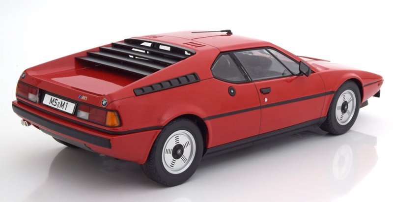 KKDC120011 KK scale 1:12 BMW M1 1978 Red